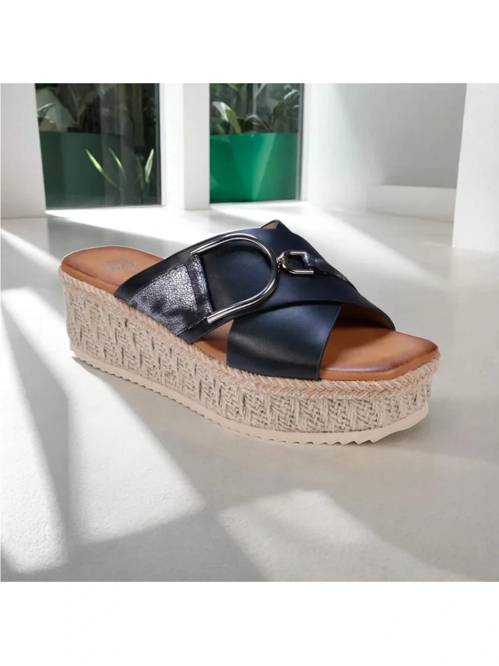 Good Choice Lindsey Platform Slide Sandals in Black with Silver Buckle